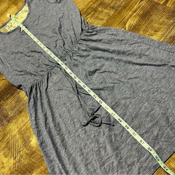 B&B Boutique Quarter Sleeve Fit n Flare Dress Size Small - Picture 9 of 10